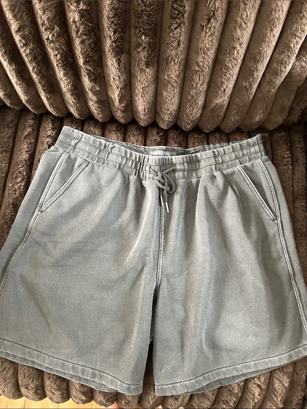 Abercrombie & Fitch Men's Light Gray Pull-On Shorts with Drawstring